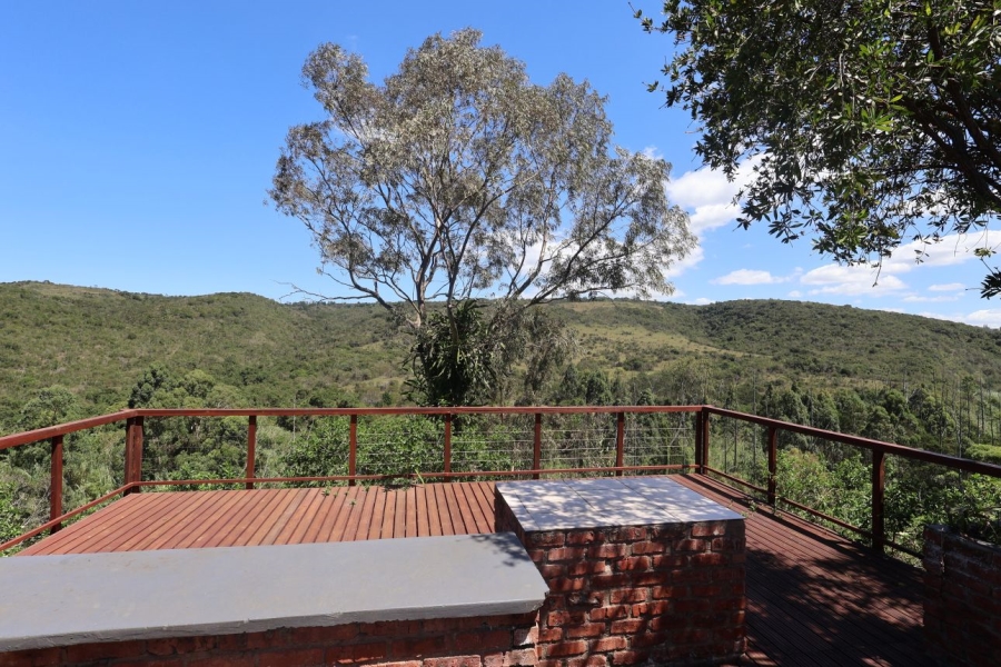 To Let 3 Bedroom Property for Rent in Abbotsford Eastern Cape